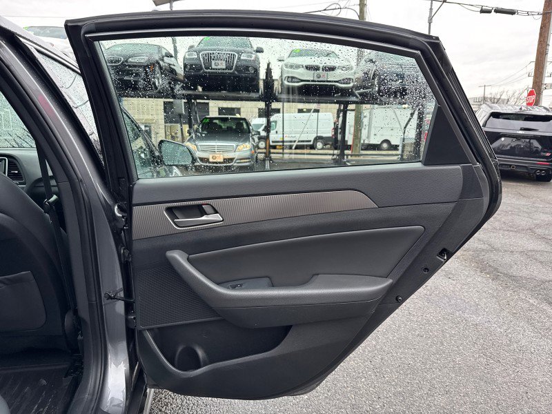 Used 2018 Hyundai Sonata Sport w/ Cargo Package image 13