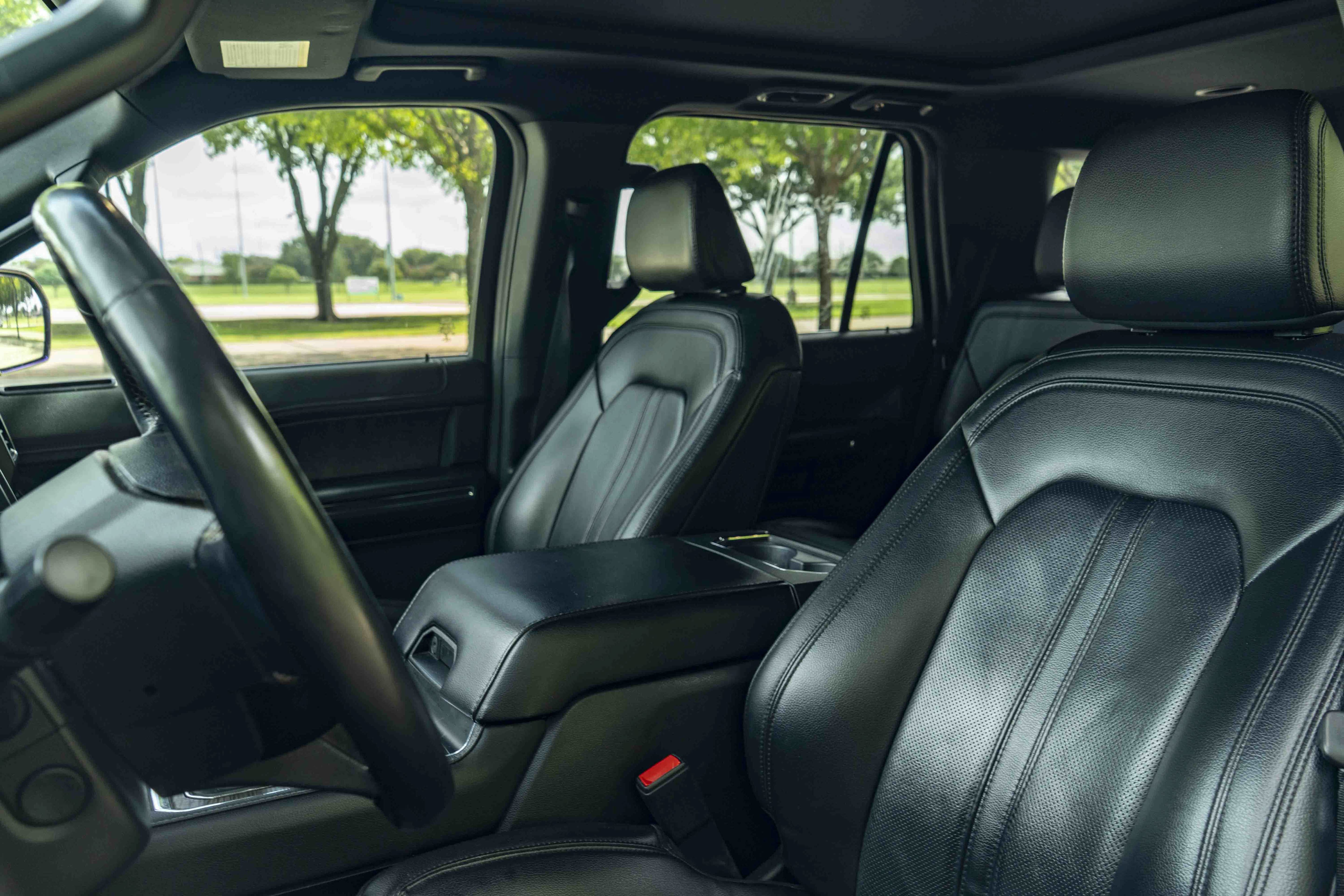Used 2021 Ford Expedition Limited RWD image 17