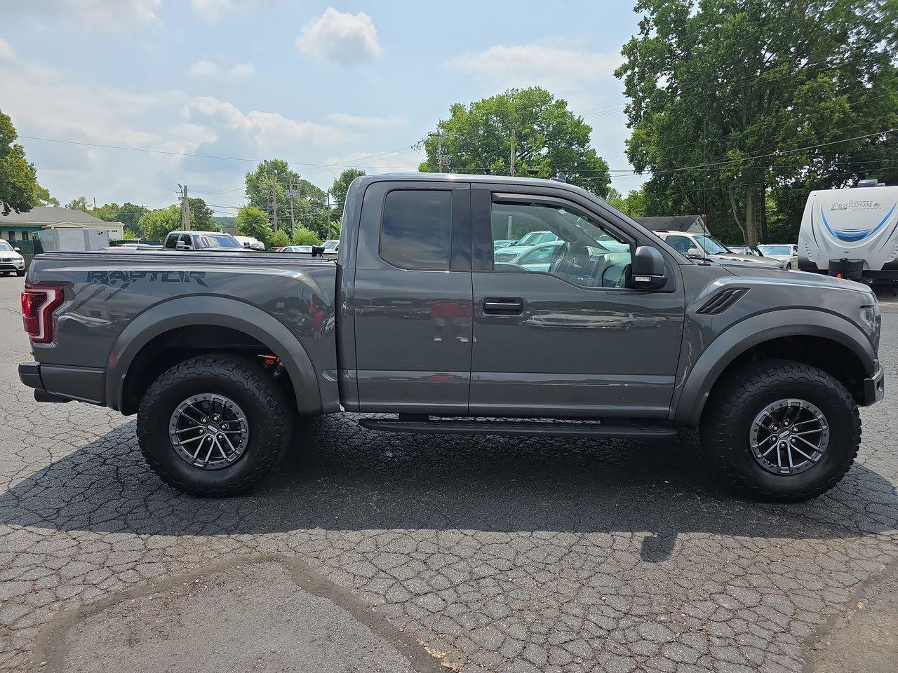 Used 2020 Ford F150 Raptor w/ Equipment Group 801A Mid AWD/4WD image 21
