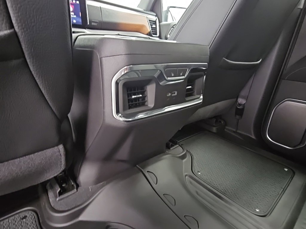 New 2025 GMC Sierra 1500 Denali w/ Denali Reserve Package image 34