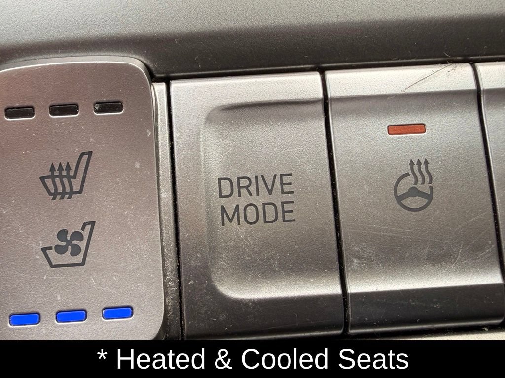 Certified 2023 Hyundai Kona Limited FWD image 27