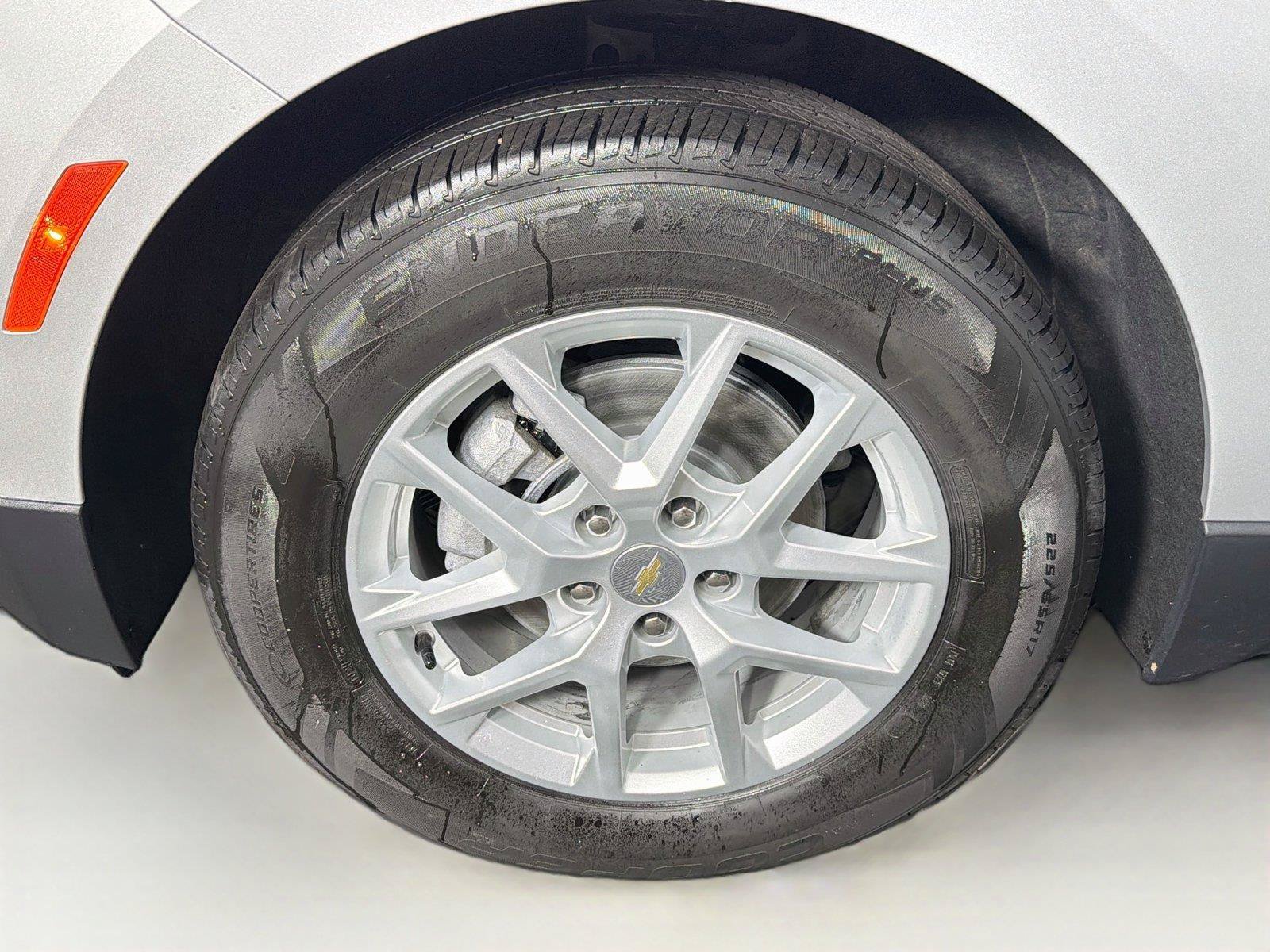 Used 2022 Chevrolet Equinox LT FWD image 32