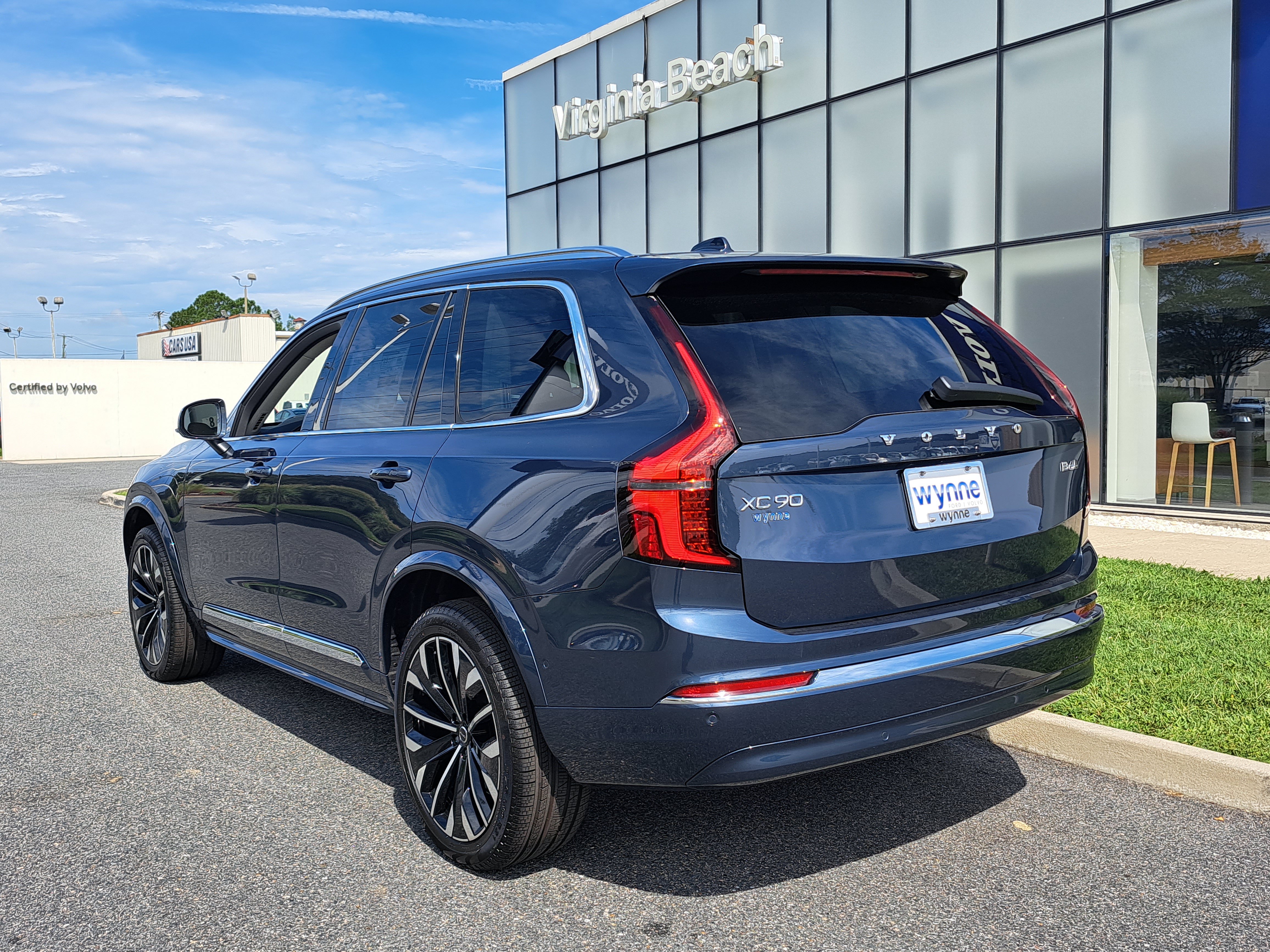 New 2026 Volvo XC90 B6 Ultra w/ Protection Package AWD/4WD image 4