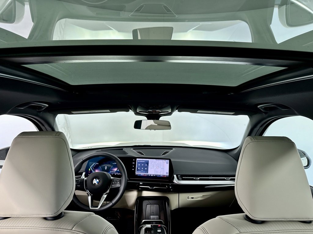 New 2025 BMW X1 xDrive28i w/ Premium Package image 14