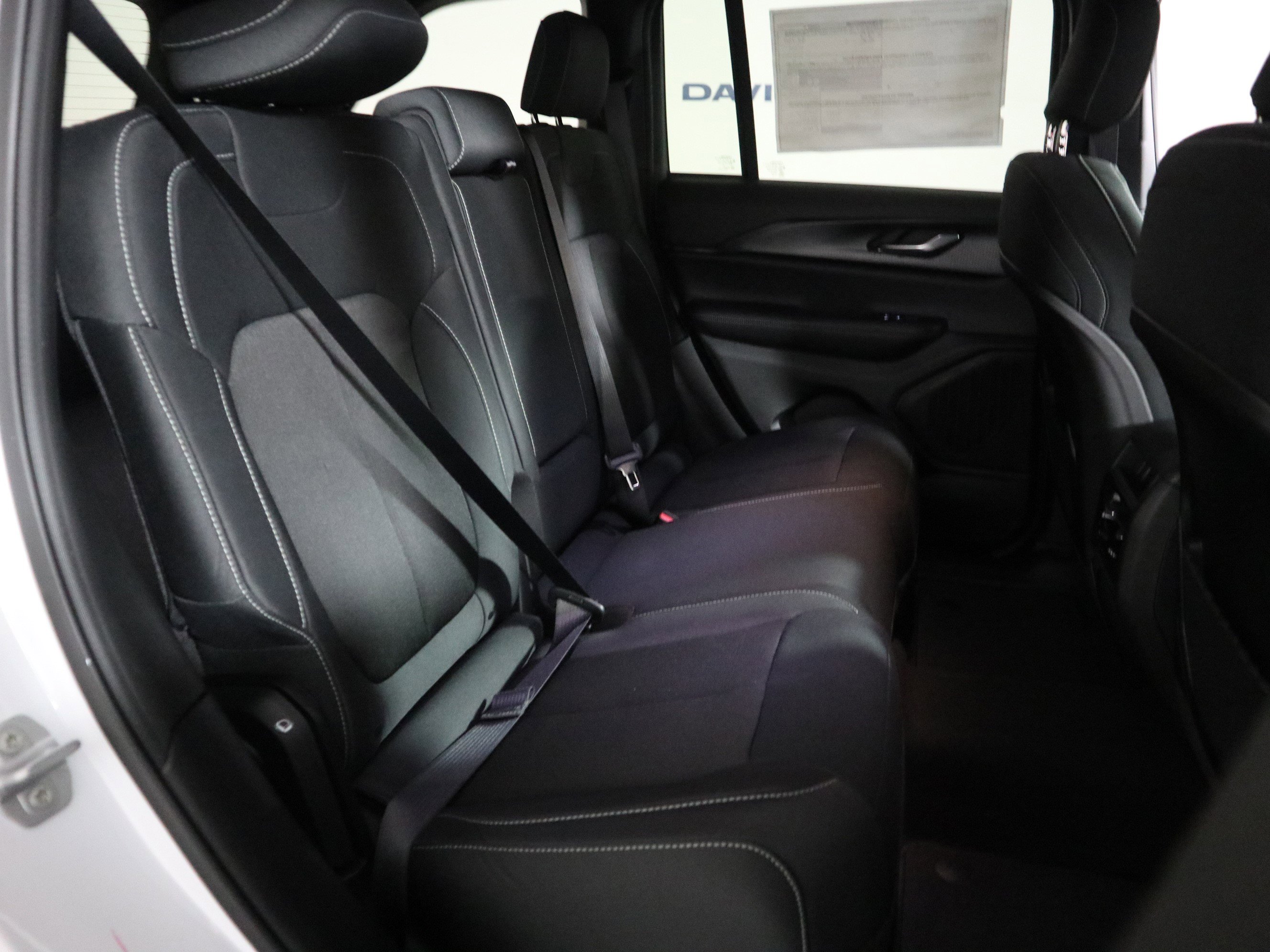 New 2026 Jeep Grand Cherokee 4WD image 21