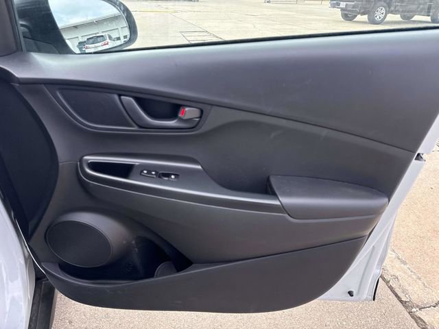 Used 2020 Hyundai Kona SEL image 17