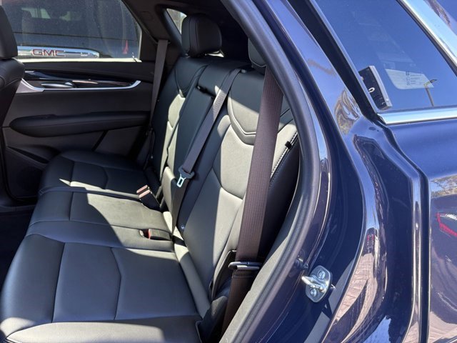 Certified 2025 Cadillac XT5 Premium Luxury image 12