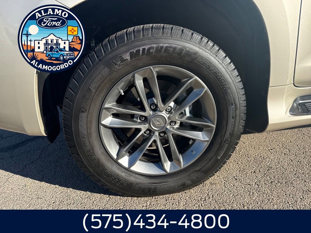 Used 2011 Lexus GX 460 image 2