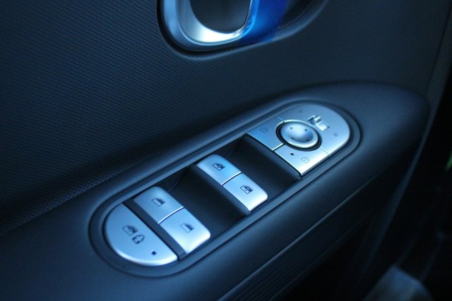 New 2024 Hyundai Ioniq 5 SEL image 24