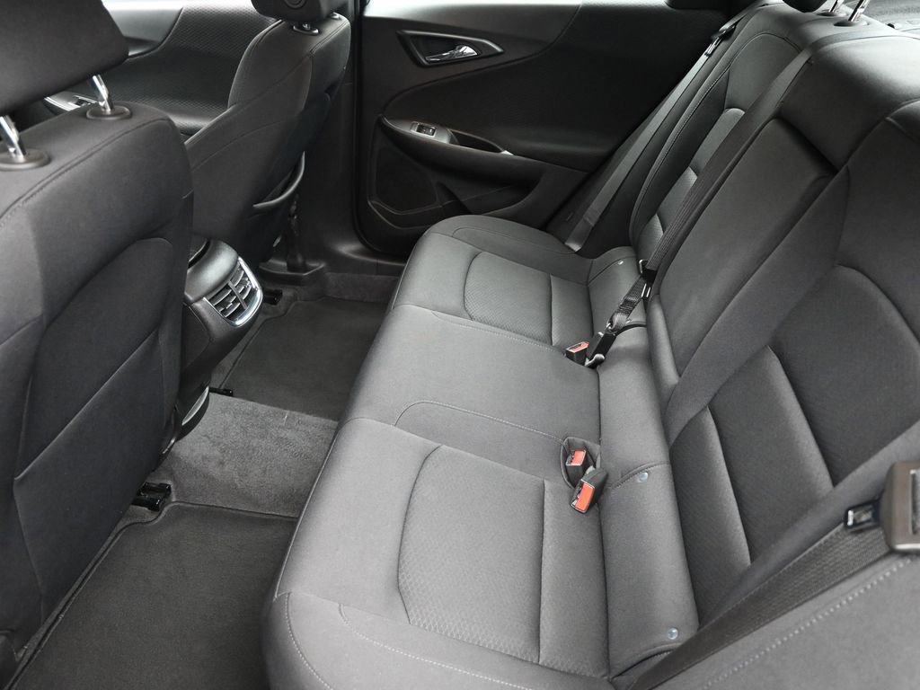 Used 2024 Chevrolet Malibu LT FWD image 9