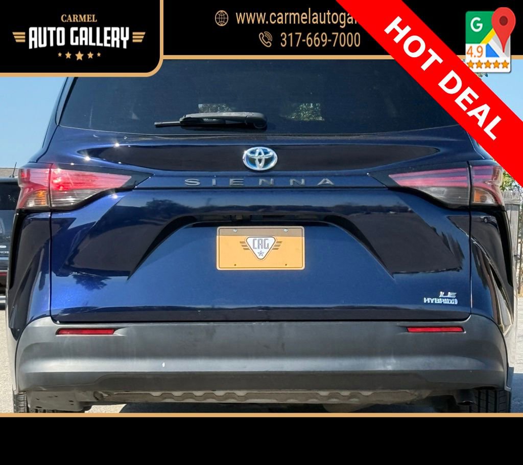 Used 2022 Toyota Sienna LE image 4