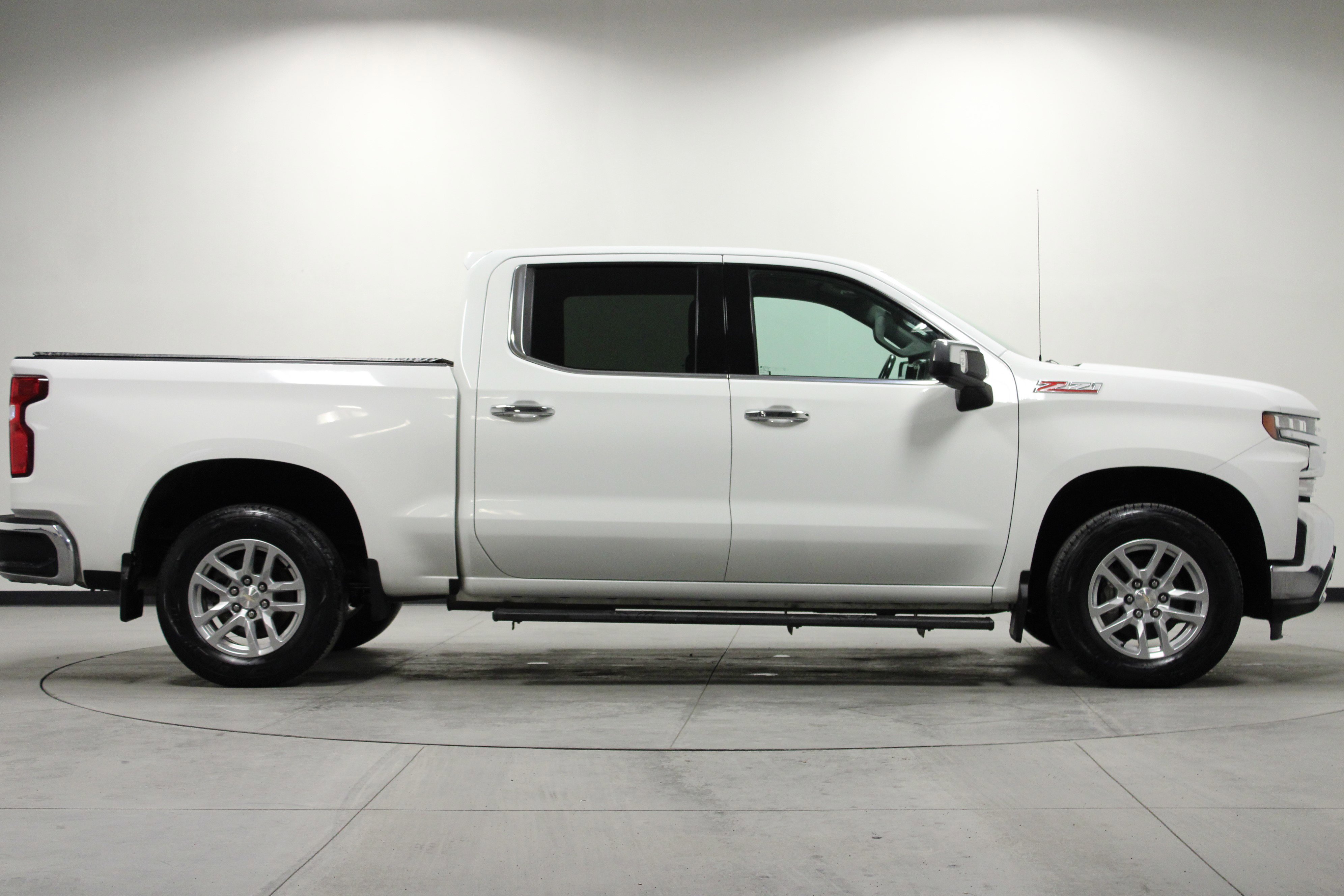 Used 2020 Chevrolet Silverado 1500 LTZ w/ LTZ Convenience Package image 3
