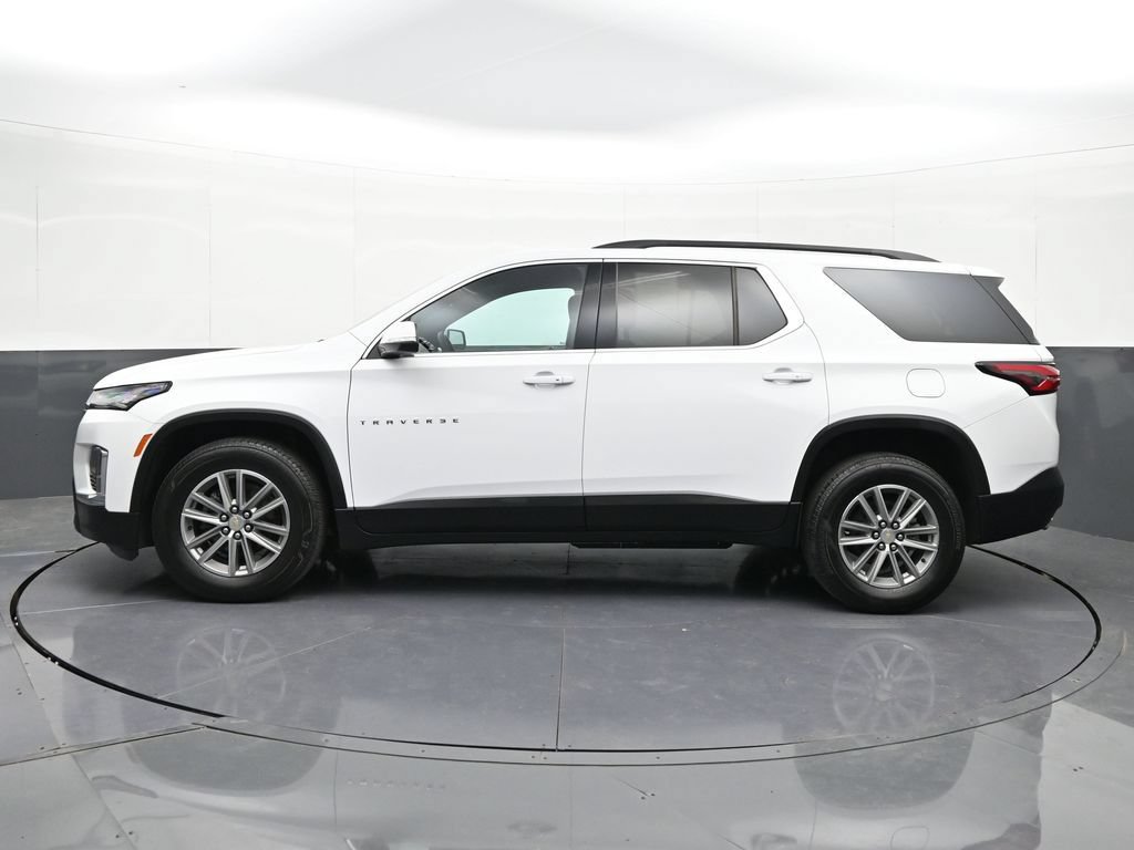 Used 2023 Chevrolet Traverse LT AWD/4WD image 2