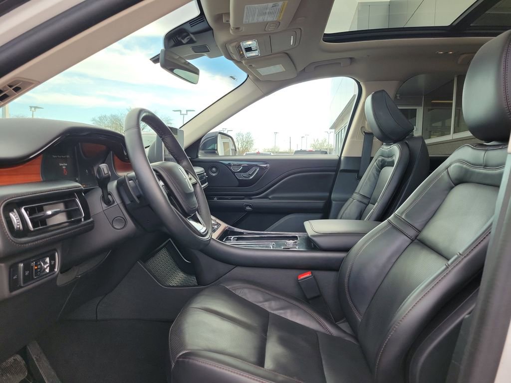 Certified 2024 Lincoln Aviator Reserve image 16