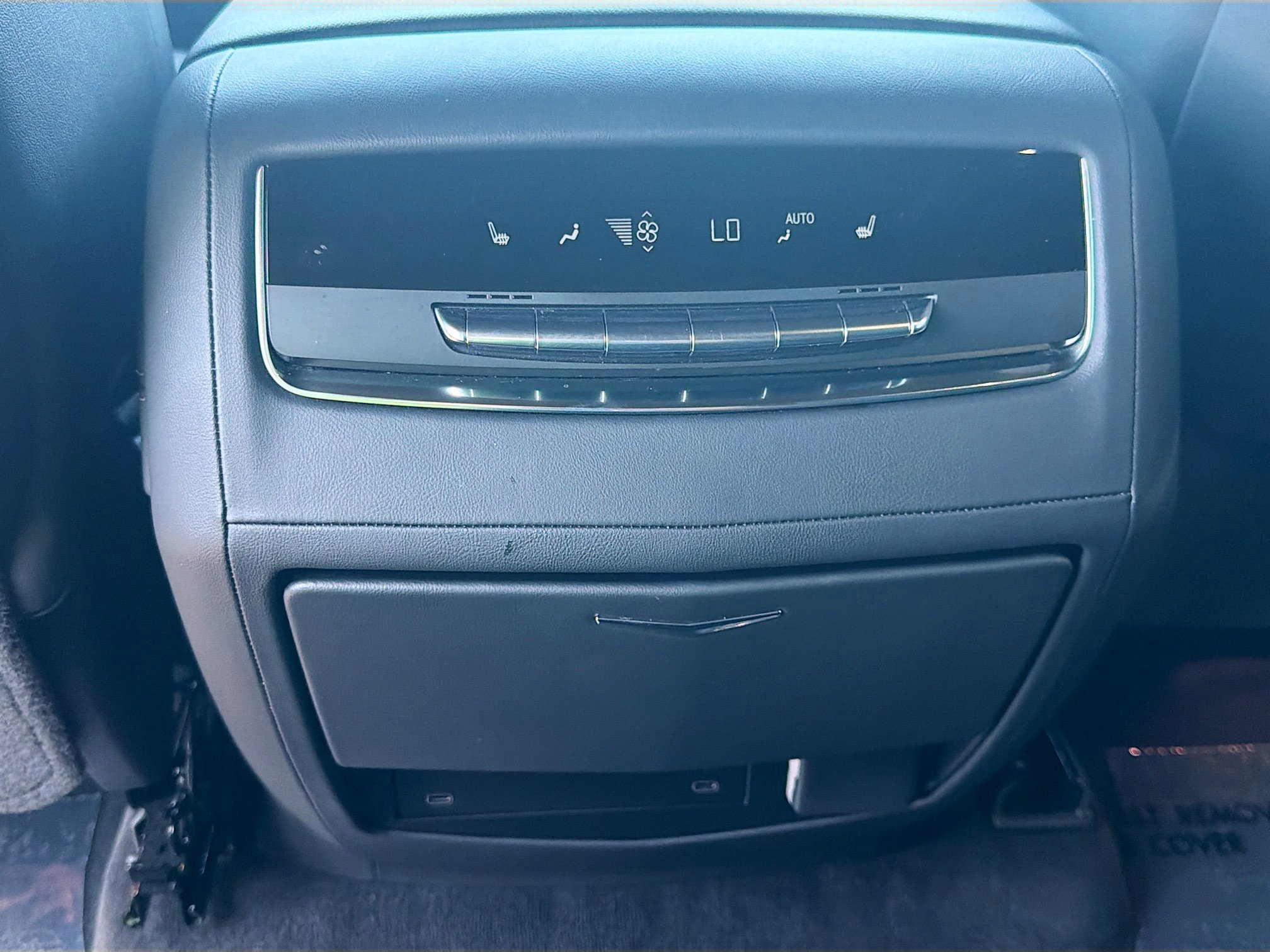 Certified 2025 Cadillac Escalade Sport AWD/4WD image 26