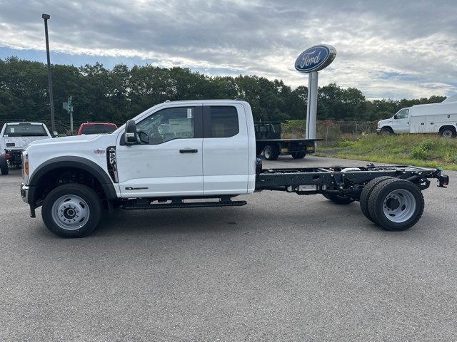 New 2026 Ford F550 4x4 Supercab Super Duty image 4