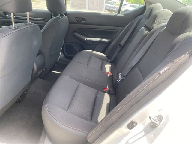Used 2025 Nissan Altima 2.5 SV FWD image 22