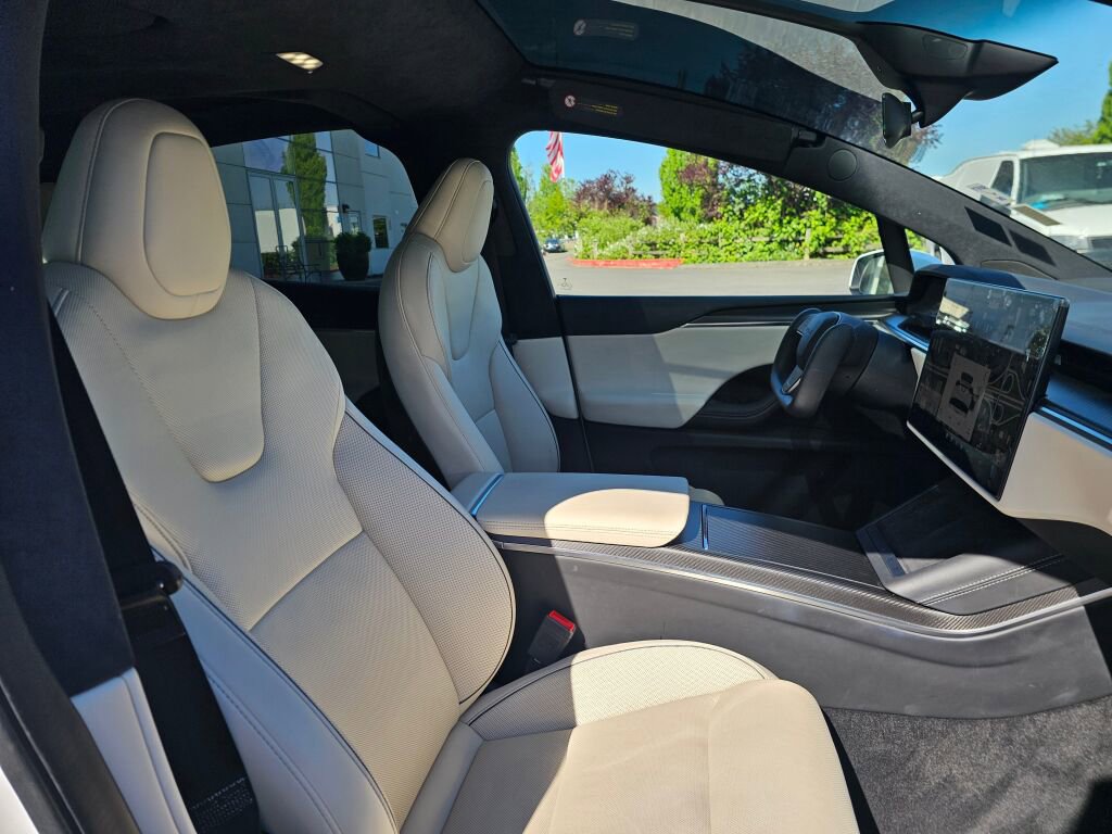 Used 2023 Tesla Model X Plaid AWD/4WD image 11