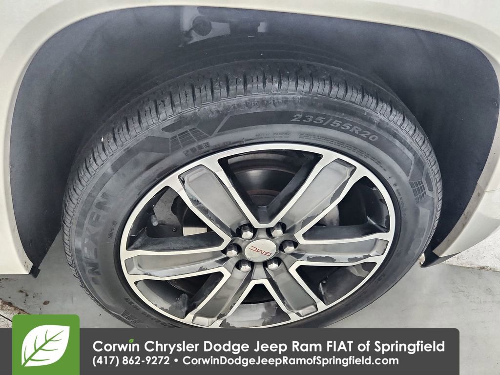 Used 2017 GMC Acadia Denali image 27