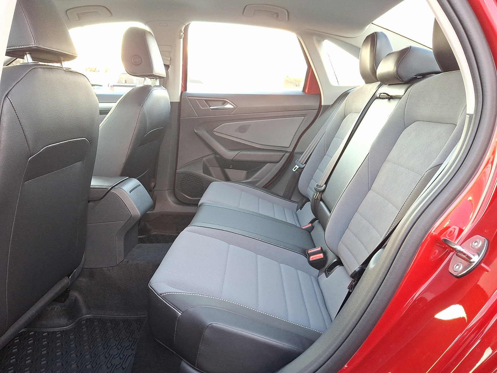 New 2026 Volkswagen Jetta SE image 6