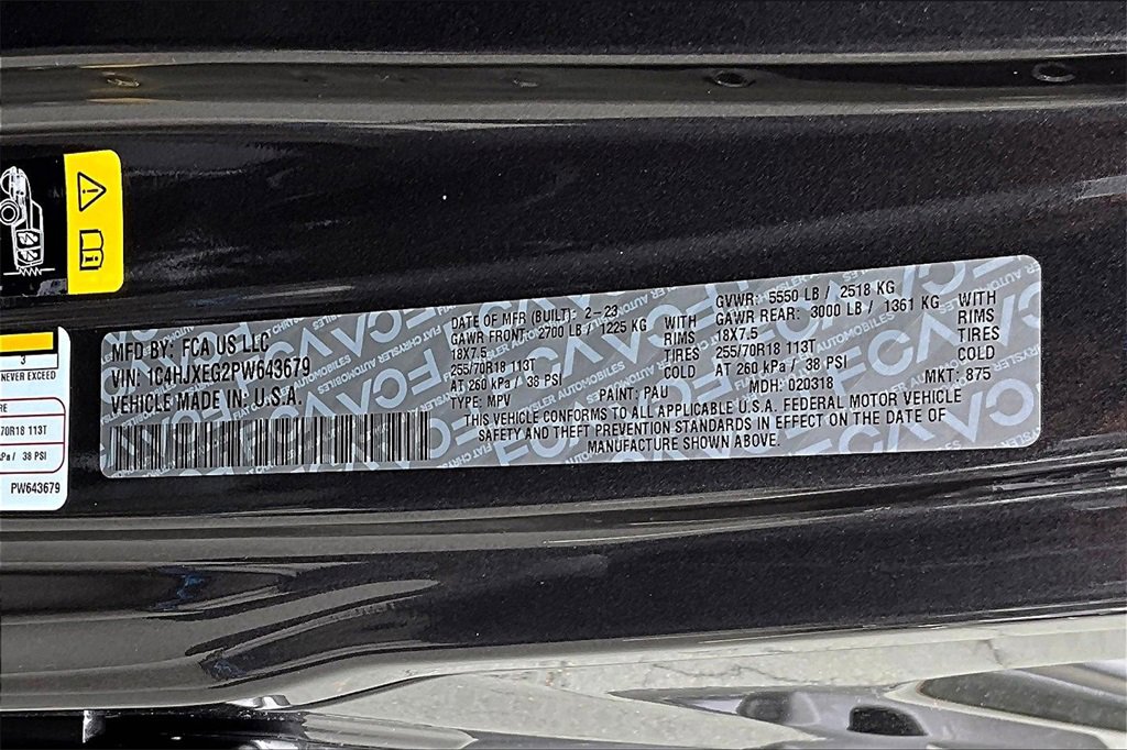 Used 2023 Jeep Wrangler Sahara image 18