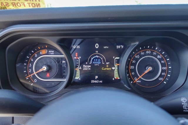 Used 2025 Jeep Wrangler Unlimited Rubicon AWD/4WD image 17