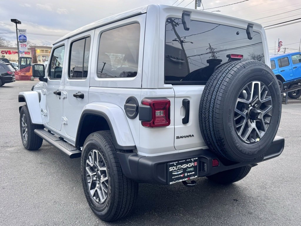 New 2026 Jeep Wrangler Sahara image 5