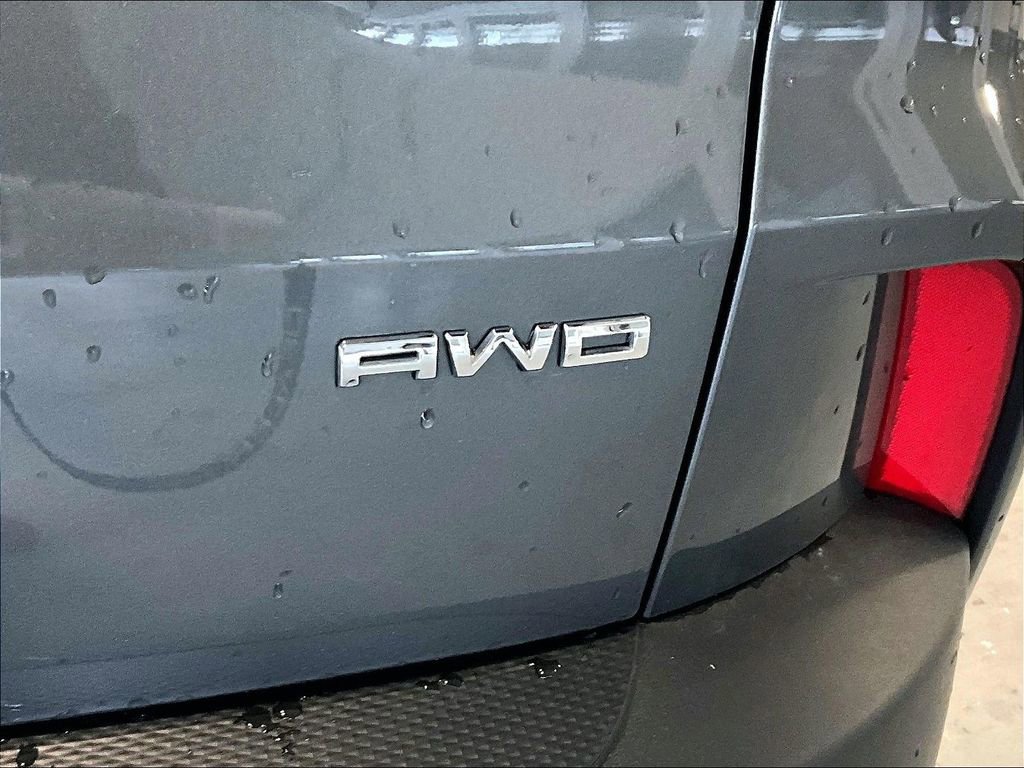 Used 2025 Ford Escape ST-Line image 28