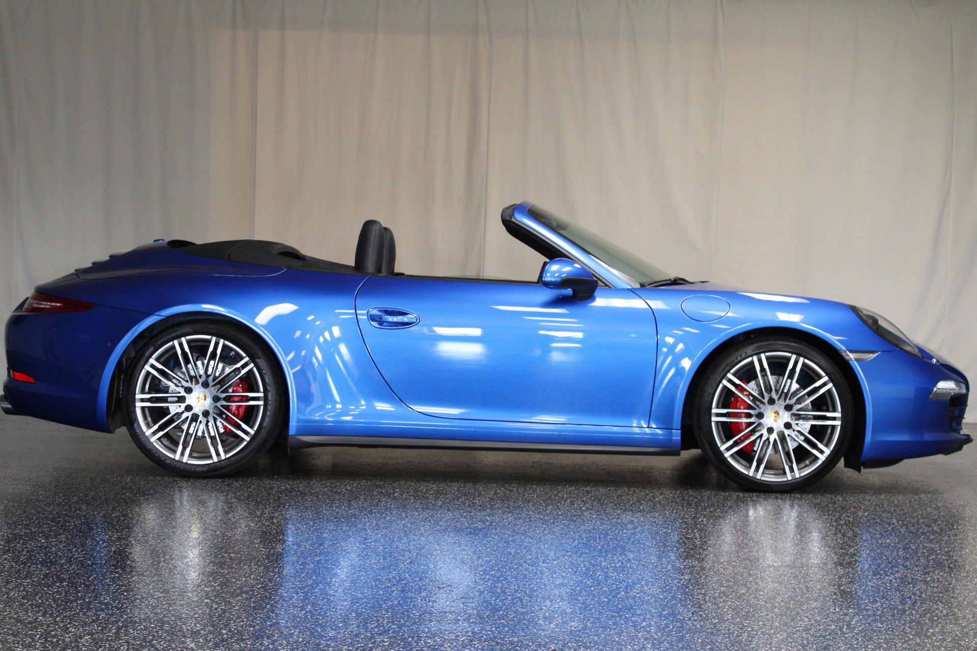 Used 2016 Porsche 911 Carrera 4S image 5