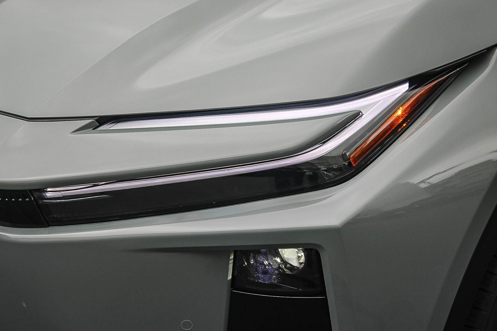 New 2026 Toyota C-HR AWD/4WD image 5