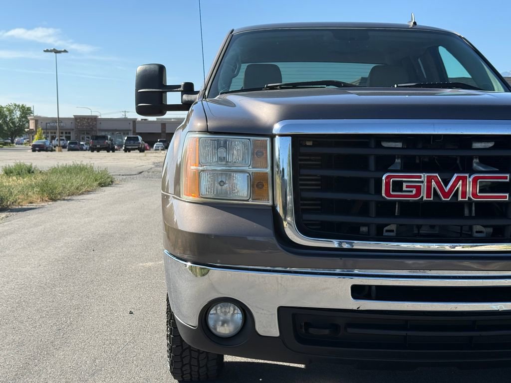 Used 2008 GMC Sierra 2500 SLE AWD/4WD image 6