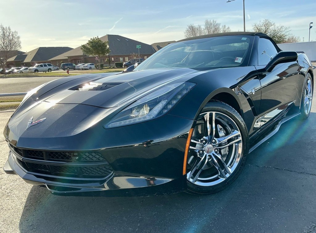 Used 2017 Chevrolet Corvette Stingray Convertible w/ 3LT Preferred Equipment Group image 5