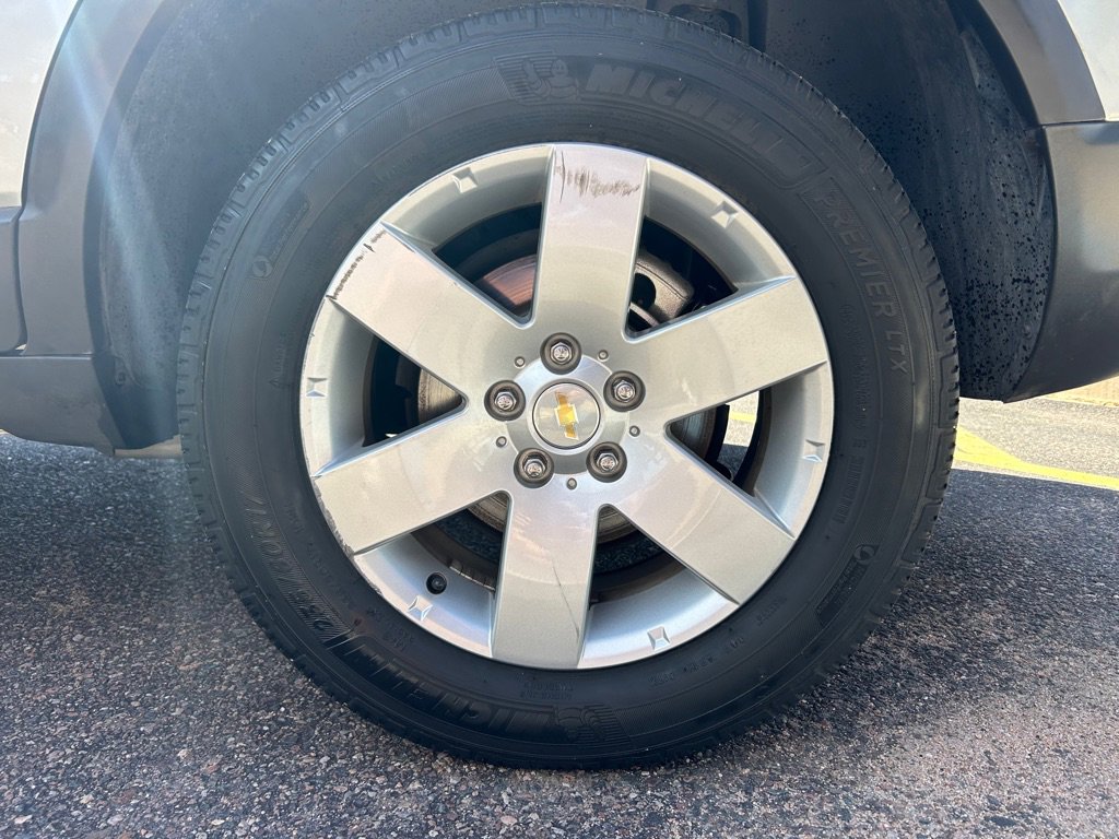 Used 2012 Chevrolet Captiva Sport LS image 10