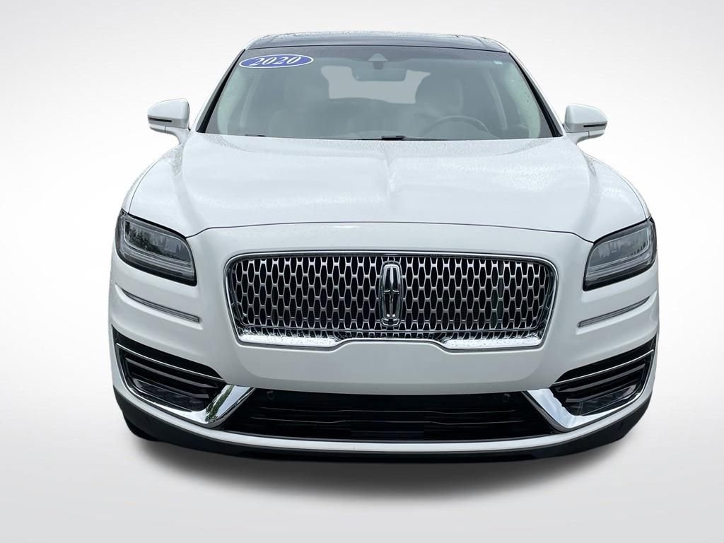 Used 2020 Lincoln Nautilus Reserve w/ Equipment Group 201A FWD image 9