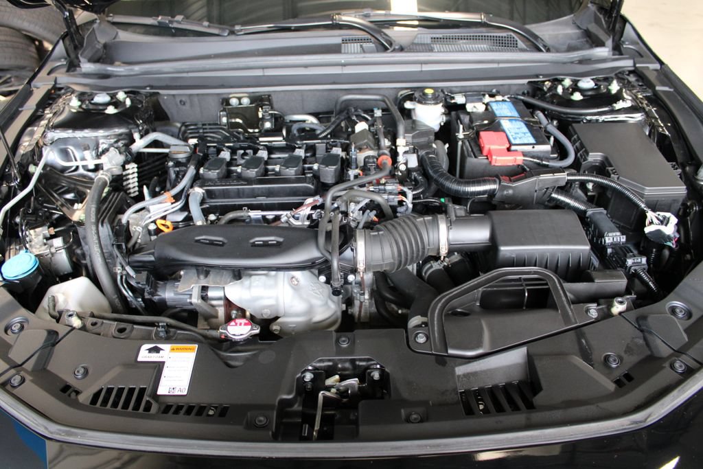 Used 2023 Honda Accord EX image 8