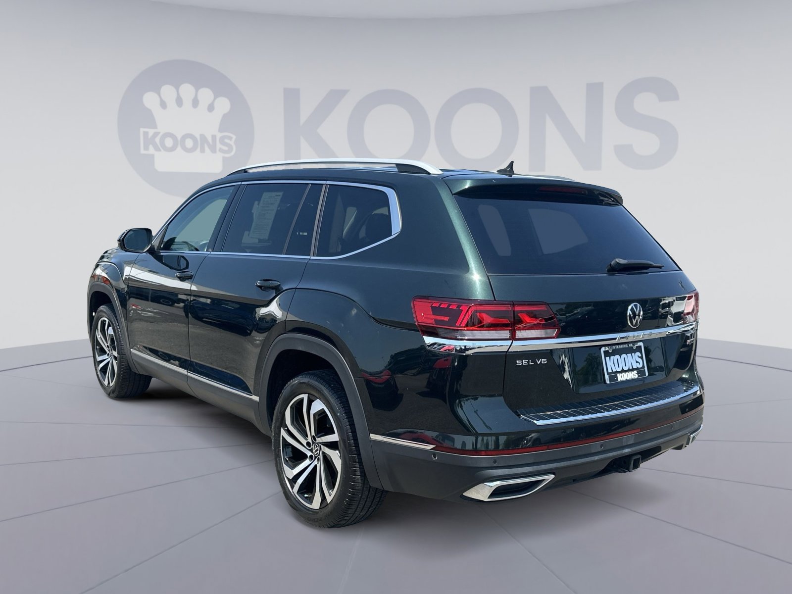 Used 2021 Volkswagen Atlas SEL Premium AWD/4WD image 8