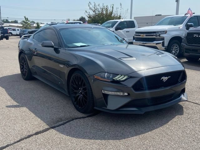 Used 2020 Ford Mustang GT Premium w/ GT Performance Package RWD image 3