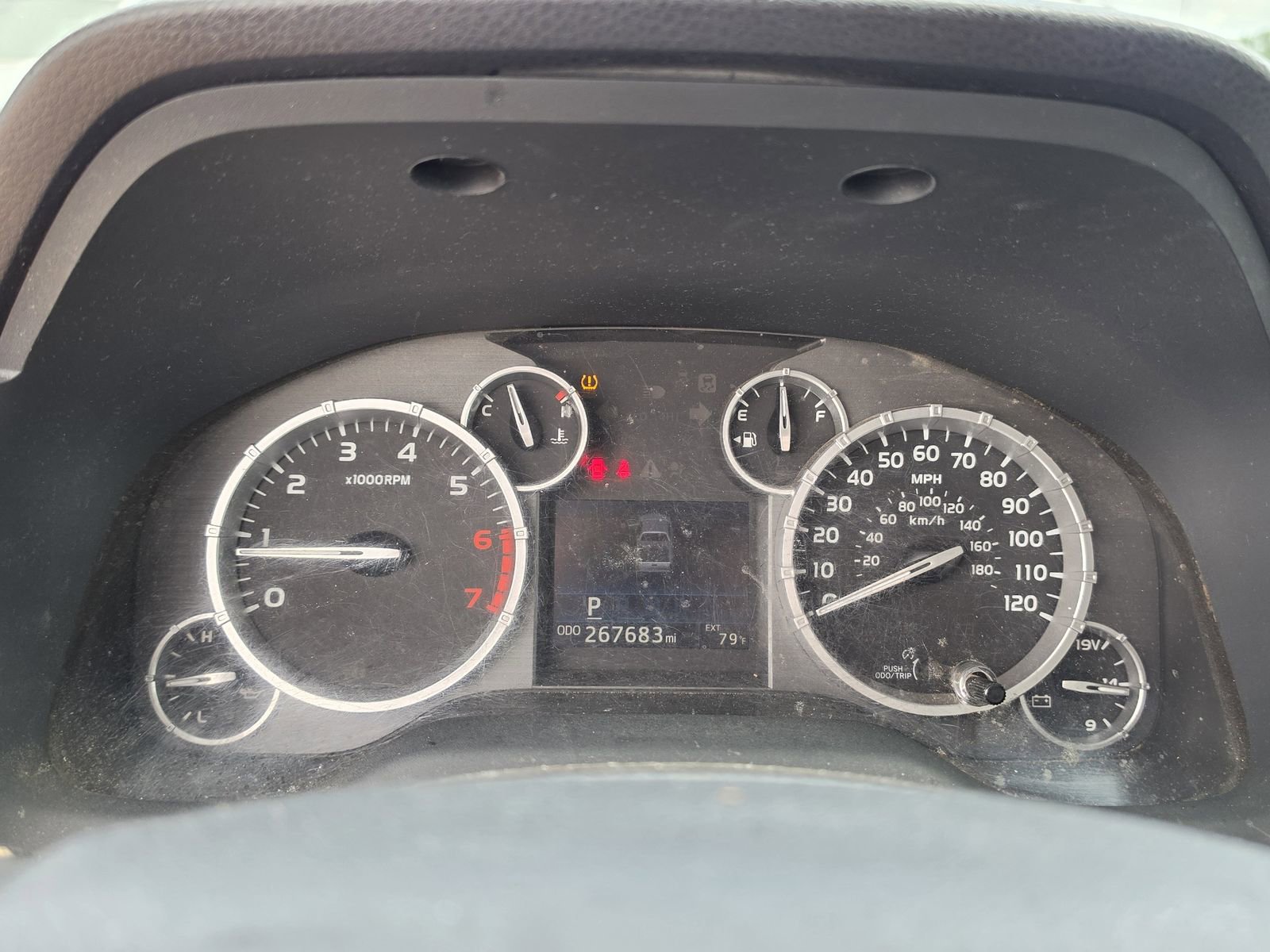 Used 2017 Toyota Tundra SR5 image 11