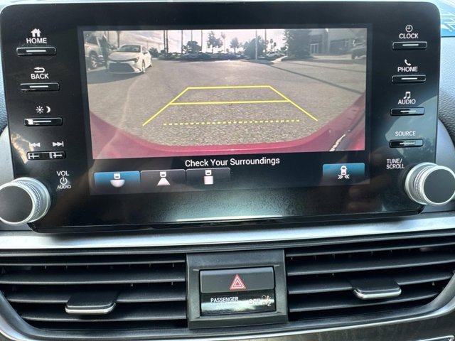 Used 2018 Honda Accord EX image 30