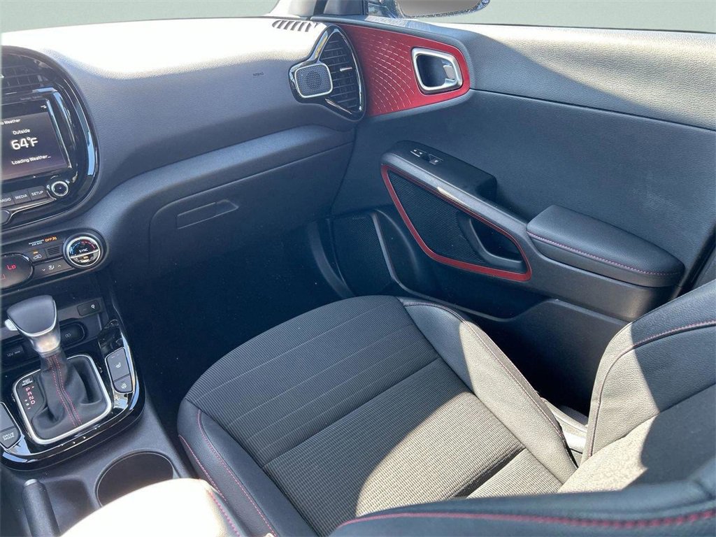 Used 2020 Kia Soul GT-Line Turbo image 15