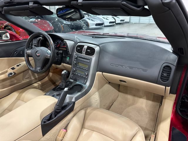 Used 2007 Chevrolet Corvette Convertible w/ Preferred Equipment Group RWD image 8