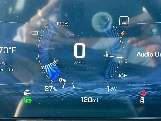 New 2025 Chevrolet Blazer EV LT image 12