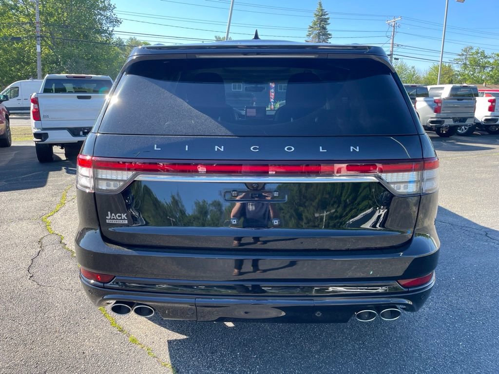 Used 2023 Lincoln Aviator Reserve w/ Jet Package AWD/4WD image 6