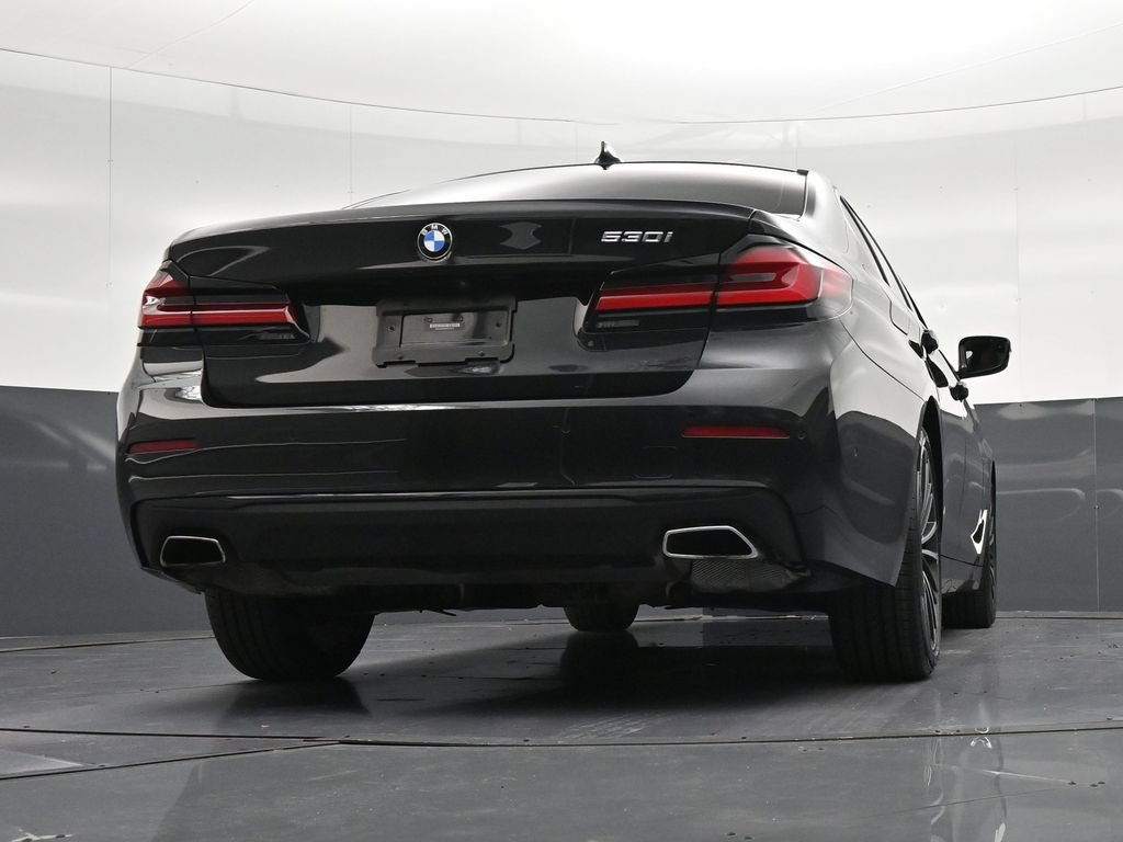 Used 2021 BMW 530i w/ Premium Package RWD image 30
