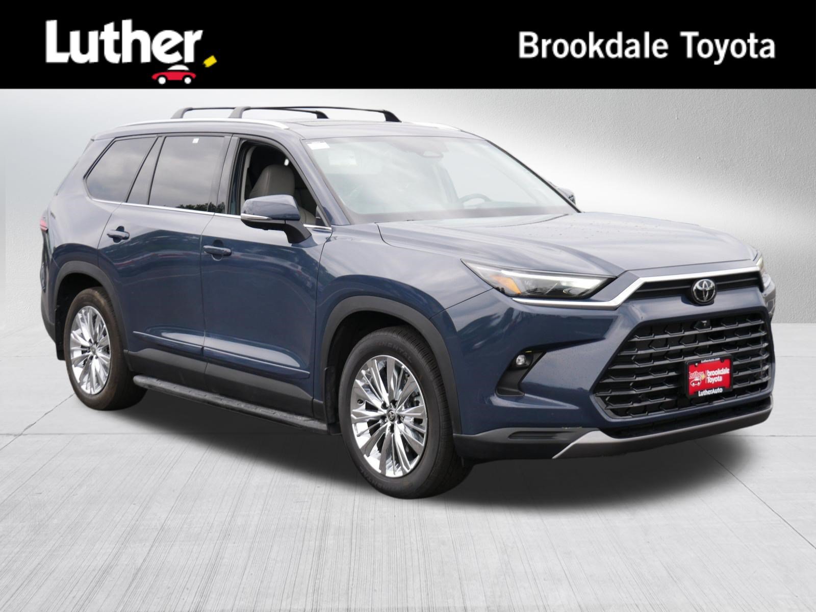 Certified 2025 Toyota Grand Highlander AWD image 1