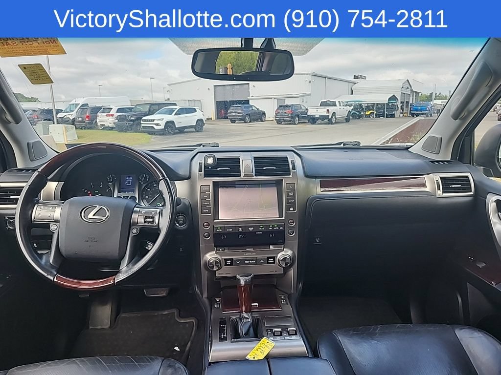 Used 2017 Lexus GX 460 Premium AWD/4WD image 4