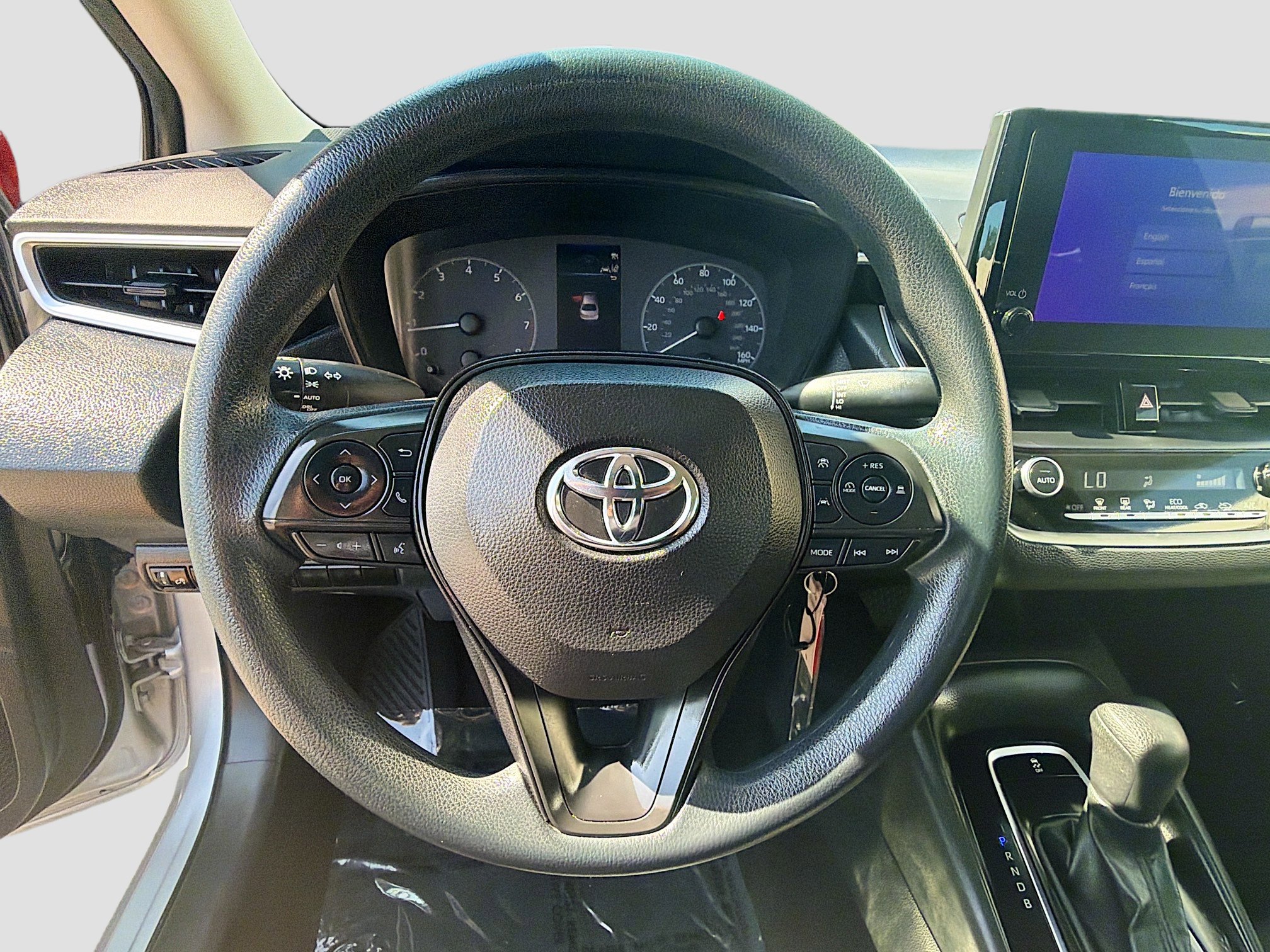 Used 2023 Toyota Corolla LE FWD image 8