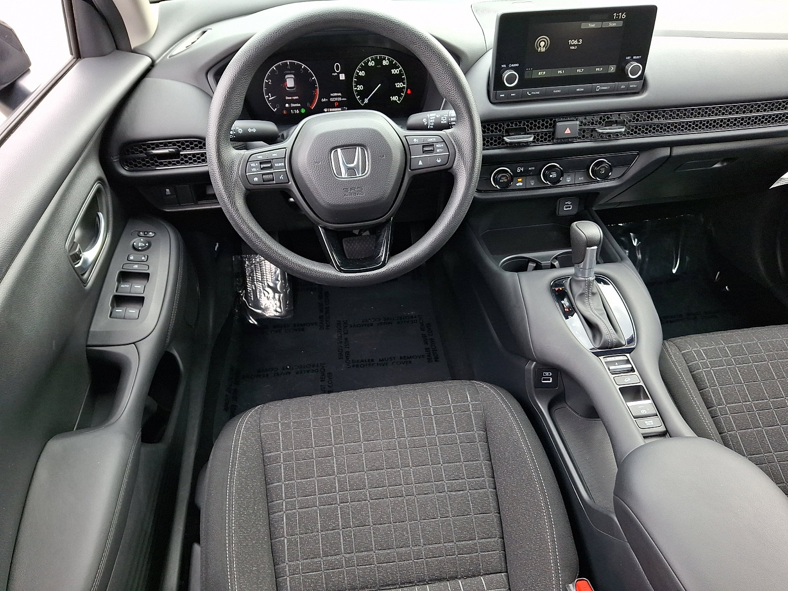 Used 2023 Honda HR-V LX image 12