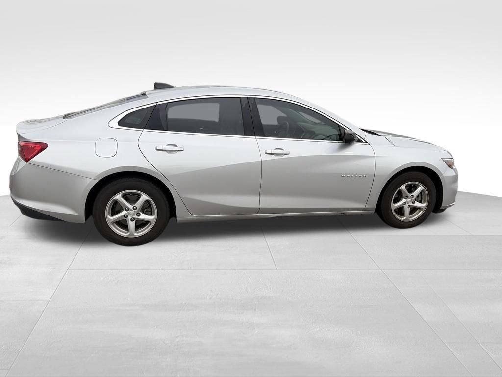 Used 2018 Chevrolet Malibu LS FWD image 11