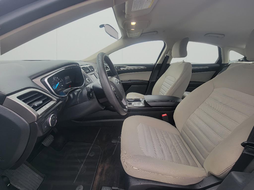 Used 2017 Ford Fusion S image 11